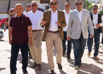 وزير قطاع الأعمال يتفقد عددا من المنشآت والمشروعات الفندقية التابعة برأس البر
