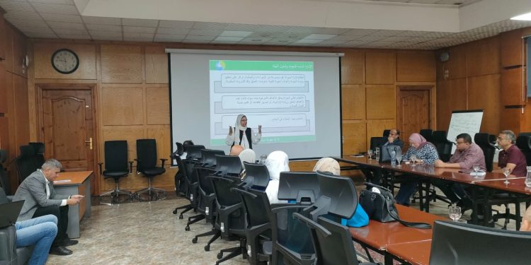 الشركة القابضة لمياه الشرب والصرف الصحي تناقش مستجدات البيئة والجودة والبصمة الكربونية