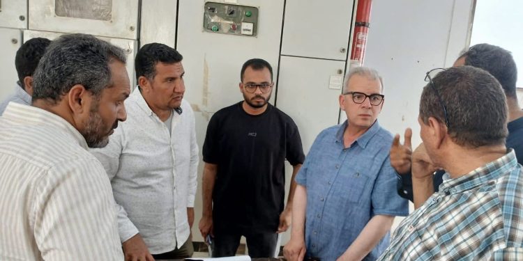 مسئولو” الإسكان” يتفقدون محطات معالجة الصرف الصحي والطرق بمدينة بني سويف الجديدة