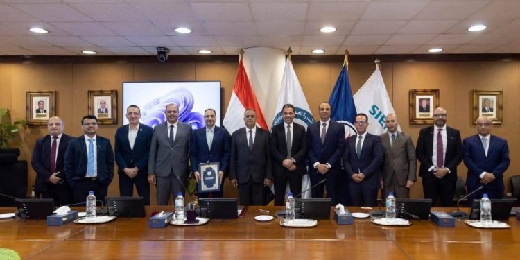 الهيئة العامة للبترول تتعاون مع سيمنز و DNV وإنكسبرت إنرجي لتحديث خطوط شركة أنابيب البترول وتعزيز مستويات السلامة