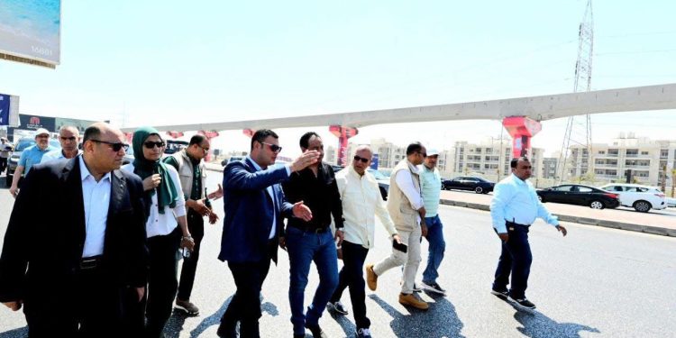 وزير الإسكان يتفقد الأعمال الجاري تنفيذها لتطوير محور ٢٦ يوليو نطاق مدينتي 6 أكتوبر والشيخ زايد
