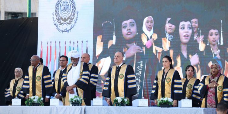 الأكاديمية العربية للعلوم والتكنولوجيا تحتضن حفل إتمام دراسة جامعة الأحفاد للبنات بجمهورية السودان
