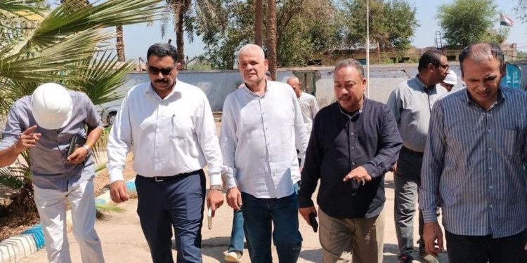 صفائي يتابع مشروعات منطقة كهرباء مصر الوسطي