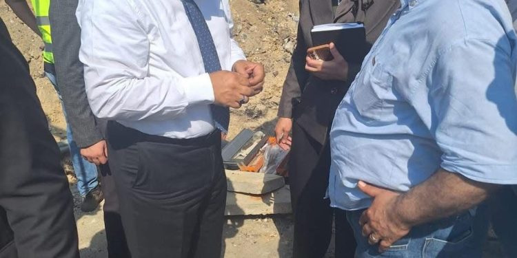 وزير الكهرباء يتفقد موقع إصلاح عطل الكابل الأرضي أمام محطة مترو ساقية مكي بالجيزة