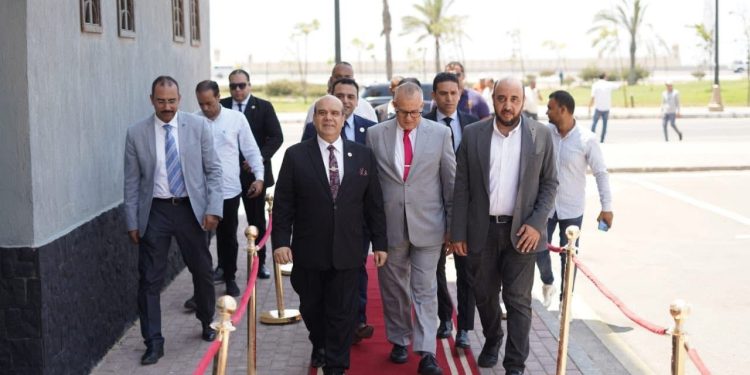 افتتاح مجمع التوثيق والشهر العقاري بمدينة المنصورة الجديدة
