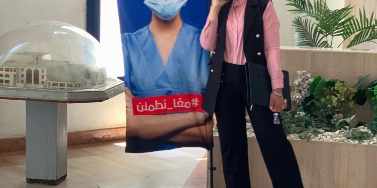 مي الدراوي.. سيدة اللافندر التي جذبت أنظار أوروبا من قلب التحديات