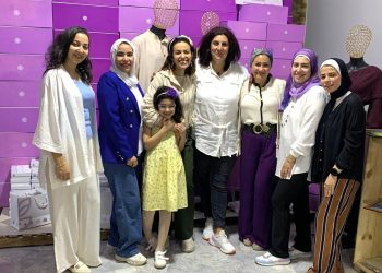 الصحافة الألمانية في زيارة خاصة لمجموعة شركات “لافندر لايف” لاستكشاف قصة نجاح مُلهمة تقودها د. مي الدراوي