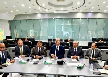 في زيارة مفاجئة لمركز التحكم.. وزير البترول والثروة المعدنية يطمئن علي تأمين تدفقات الغاز لمحطات الكهرباء وقطاعات الاستهلاك مع ارتفاع درجات الحرارة