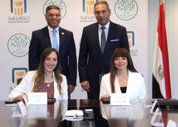 ضمن دوره في خدمة أهداف التنمية المجتمعية.. البنك الأهلي المصري يوقع بروتوكول تعاون مع مؤسسة مرفت سلطان للأعمال الخيرية