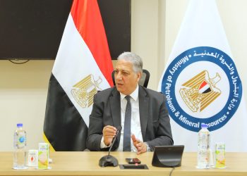 مبنى وزارة البترول يحصل على شهادتي الأيزو في السلامة والصحة المهنية والإدارة البيئية