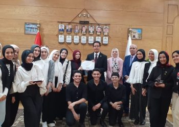 رئيس جامعة بنها يكرم الفائزين في مسابقة مؤسسة Enactus” لعام 2025
