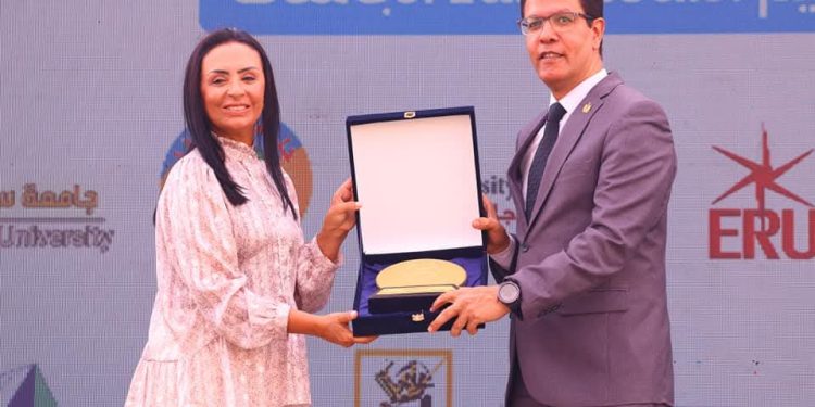 رئيس جامعة بنها يشهد ختام فعاليات قمة “ستارت” لأنشطة وحدات التضامن الاجتماعي
