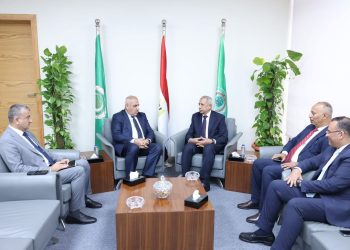 رئيس الأكاديمية العربية يستقبل وفدًا رفيع المستوى من الهيئة البحرية العراقية العليا