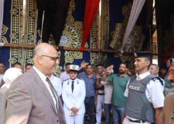 ثاني يوم الانتخابات.. محافظ القليوبية يتفقد لجان إنتخابات مجلس الشيوخ 2025 بمدن العبور والخانكة وشبين القناطر
