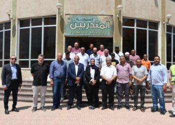 رئيس”نقل الكهرباء” تتفقد مركزى تحكم الدلتا و تدريب أعمال الصيانة تحت الجهد التابع لمنطقة كهرباء الدلتا 