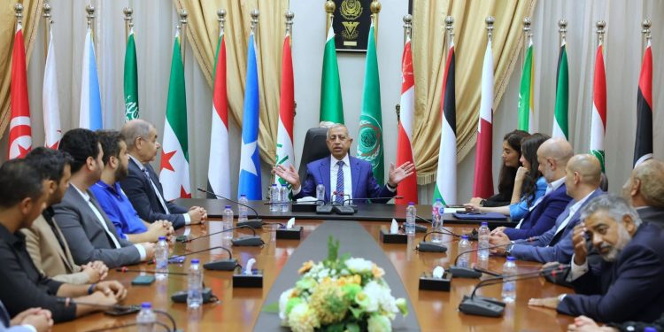 رئيس الأكاديمية العربية يثمن دور “شركاء النجاح” في دعم بطولة البرمجة ECPC