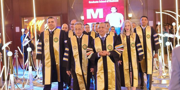 إنجاز متميز جديد.. الأكاديمية العربية للعلوم والتكنولوجيا تحتفي بتخريج 203 دارساً من مصر وليبيا واليمن