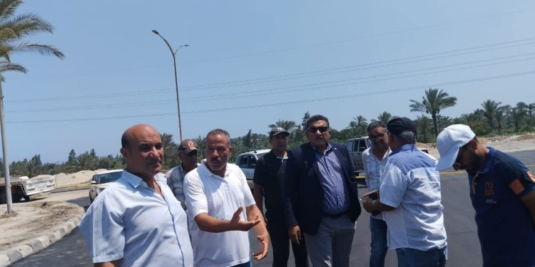 رئيس جهاز مدينة دمياط الجديدة يتفقد الأحياء السكنية والطرق بالمدينة