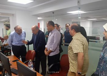 وزير الكهرباء يتفقد مركز تحكم الدقي والمركز الرئيسي للبيانات