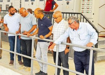  رئيس جهاز مدينة القاهرة الجديدة يتفقد محطة صرف صحي رقم 12 بالتجمع الثالث