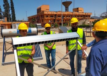 هيئة الطاقة الجديدة والمتجددة تنظم برنامجاً تدريبياً متخصصاً في تركيب وصيانة السخانات الشمسية
