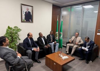 «الأكاديمية العربية» و«الرقابة على الصادرات» يتعاونان لتدريب طلاب النقل الدولي