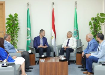 الأكاديمية العربية تستضيف نائب وزير الصحة لمناقشة خطط التعاون في مجالات التدريب والجودة