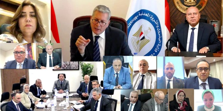 وزير البترول يترأس الجمعيات العامة لشركات “مصر للبترول” و”التعاون للبترول” و”بتروجاس”