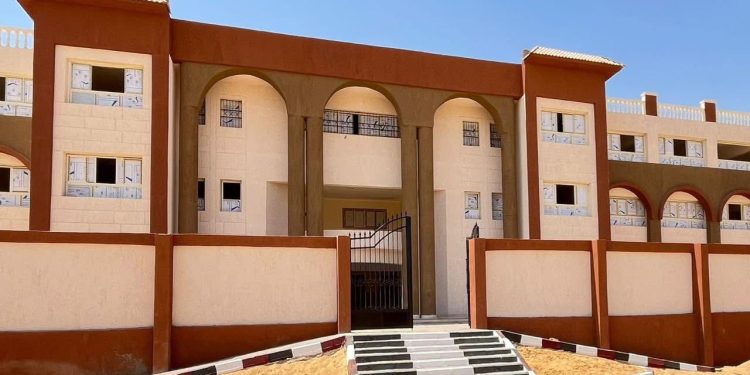 الانتهاء من مدرسة جديدة والاستعداد لتشغيل عدة خدمات أخرى بمدينة أكتوبر الجديدة