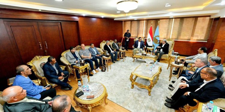 وزير الإسكان يصل محافظة الغربية لمتابعة موقف عدد من المشروعات بالمحافظة ضمن المبادرة الرئاسية “حياة كريمة”