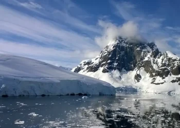 الفيضانات الجليدية