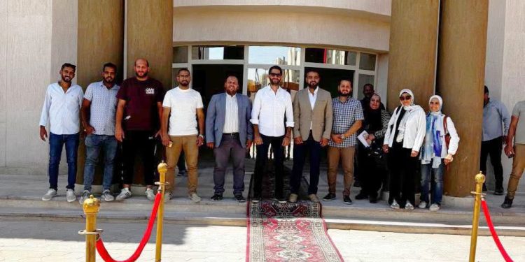 وزير الإٍسكان: تسليم أول مدرسة تجريبي ودفع العمل بالمشروعات السكنية بأكتوبر الجديدة