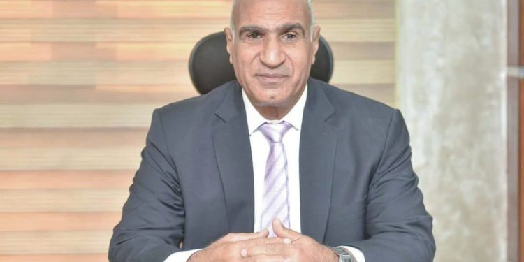 مياه الشرب بالجيزة تواصل جهودها المجتمعية في توصيل المياه للأسر الأولى بالرعاية بقرى جنوب المحافظة