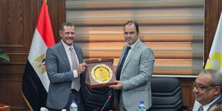 “بترومنت” تشكر “مطاوع” على جهوده وترحب بـ “أسامة” رئيسًا جديدًا