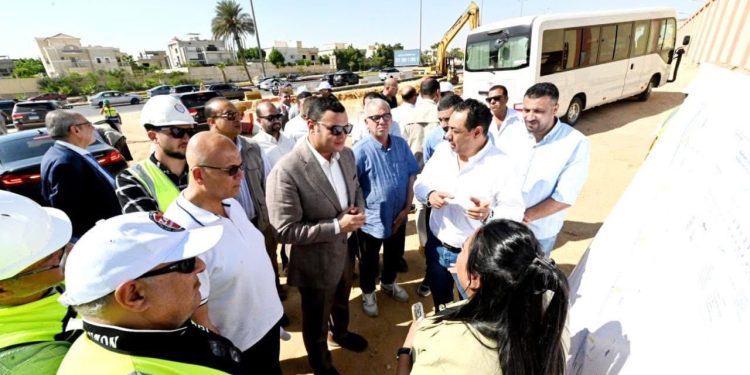 وزير الإسكان يختتم جولته بتفقد محطة محولات كهرباء التوسعات الشرقية بمدينة 6 أكتوبر