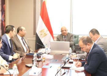 وزير الكهرباء يبحث مع مسئولي شركة سكاتك النرويجية سبل دعم وتعزيز التعاون