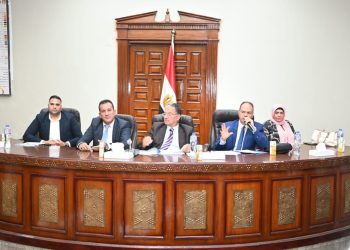 تنفيذا لتوجيهات وزير الإسكان: طرح وحدات ومحال تجارية بمقابل الانتفاع بحدائق أكتوبر..وتخصيص أخرى بالعبور الجديدة والعاشر