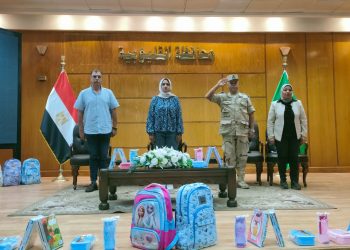 بتكليف من محافظ القليوبية.. نائبة المحافظ تُشارك في احتفالية توزيع شنط مدرسية على 200 طالب من الأسر الأولى بالرعاية