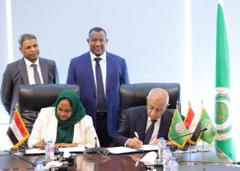 مذكرة تفاهم بين الأكاديمية العربية وكلية النهضة بالسودان