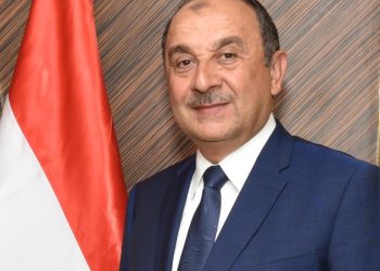 وزير قطاع الأعمال العام ينعى اللواء مهندس جمال جاد أبو تيت العضو المنتدب التنفيذي لشركة سيجوارت