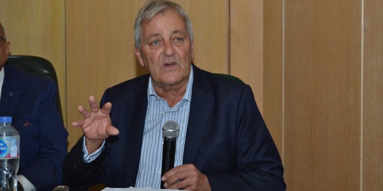 التعويضات المعقدة في سوق التأمين: خبرة عالمية وتجربة مصرية