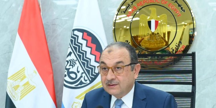 وزير قطاع الأعمال العام يترأس عمومية “القابضة الكيماوية” لاعتماد نتائج أعمال العام المالي “2024-2025”