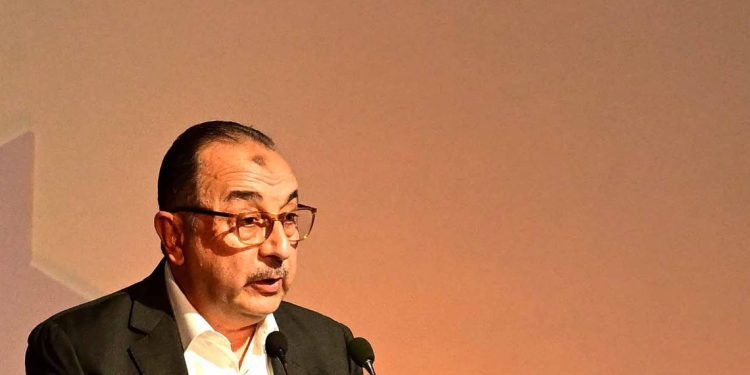 وزير قطاع الأعمال العام: إعادة تشغيل “إيجيبت أنود” ترجمة لتوجهات الرئيس السيسي نحو جعل الصناعة قاطرة التنمية