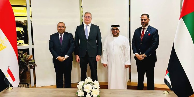 لتعزيز دور مصر كمركز إقليمي للطاقة.. وزير البترول والثروة المعدنية يشهد توقيع ثلاث اتفاقيات مع إمارة الفجيرة