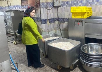 مديرة ادارة تموين شبين القناطر تقود حملة مكبرة على المجازر و المحلات الغذائية و ضبط خمسة طن لحوم فاسدة