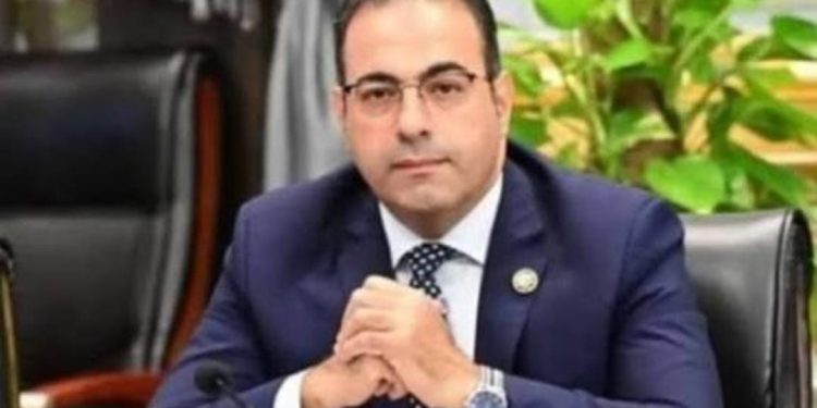 غدا . رئيس لجنة الشباب بالبرلمان يناقش رسالة دكتوراه لاستراتيجية مقترحة لاستخدام التكنولوجيا لتحقيق متطلبات الأمن القومي