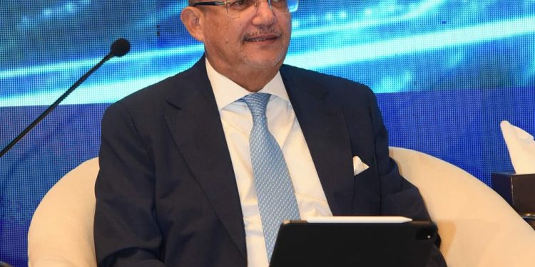 بنك التنمية الصناعية يستعرض تجربته في مواجهة التغير المناخي وتعزيز التمويل المستدام بمؤتمر “الناس والبنوك”