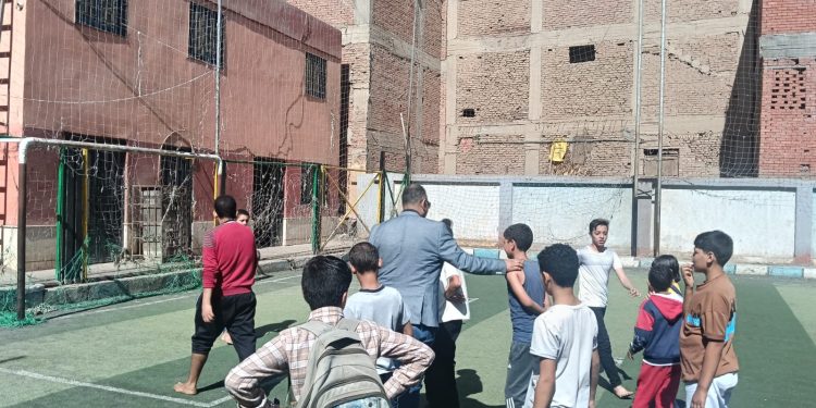 الفرماوى.. يتابع مراكز الشباب إدارة طوخ ويحيل المقصرين للشئون القانونية للتحقيق