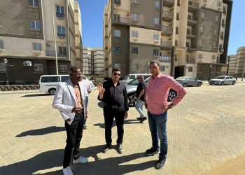 رئيس جهاز تنمية مدينة القاهرة الجديدة يستكمل جولاته الميدانية بمتابعة مشروعات “سكن مصر”