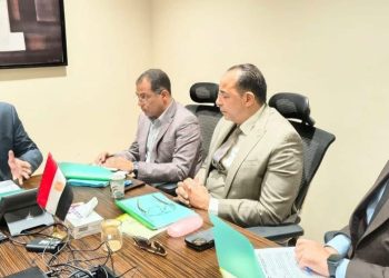 نائب وزير الإسكان يتابع موقف إعداد مسودة اللائحة التنفيذية لقانون تنظيم مرفق مياه الشرب والصرف الصحي